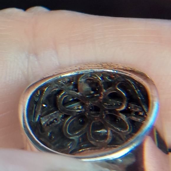2 ct.Black diamond and diamond ring - Picture 4 of 5